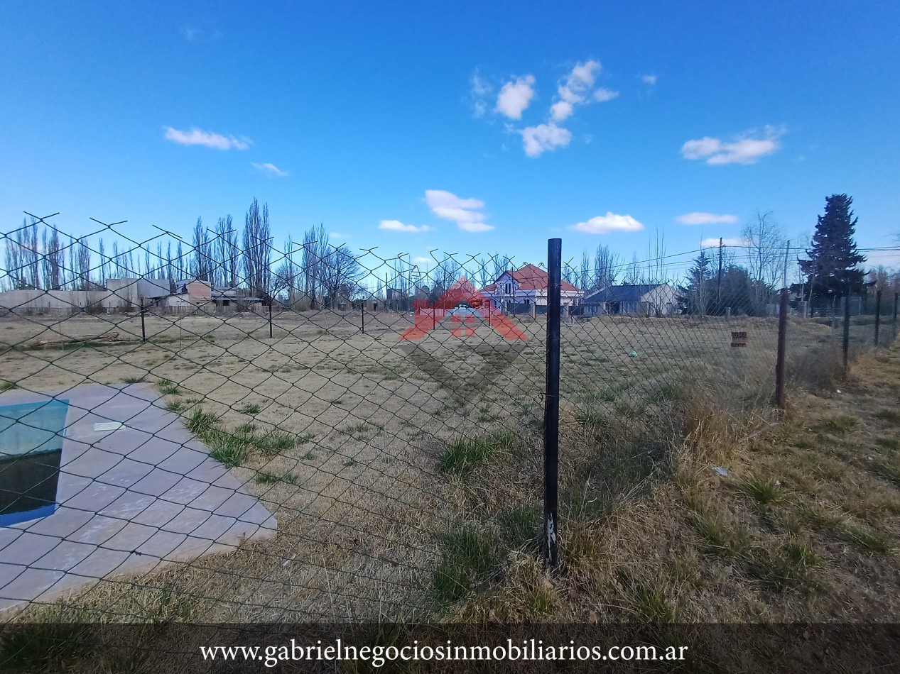 Terreno en Venta - Calle Norberto Herrera