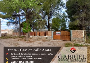 Venta casa en calle Arata